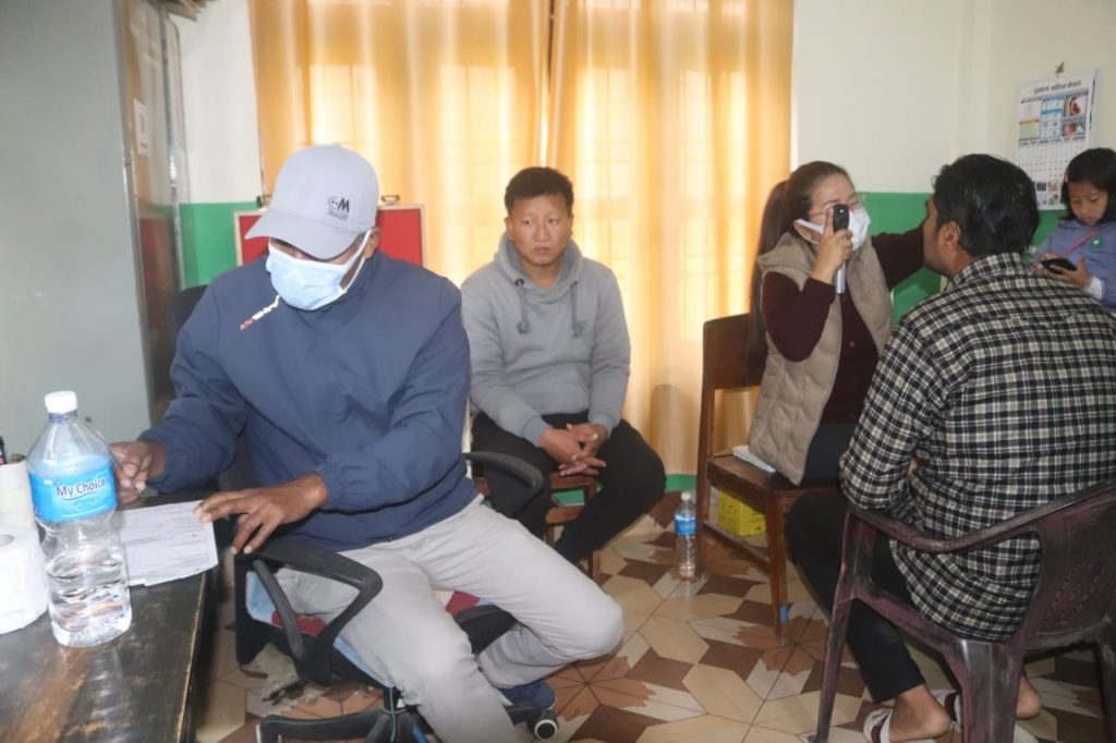 हेटौंडा -१ मा भएको स्वास्थ्य शिविरमा २१६ जनाले लिए सेवा