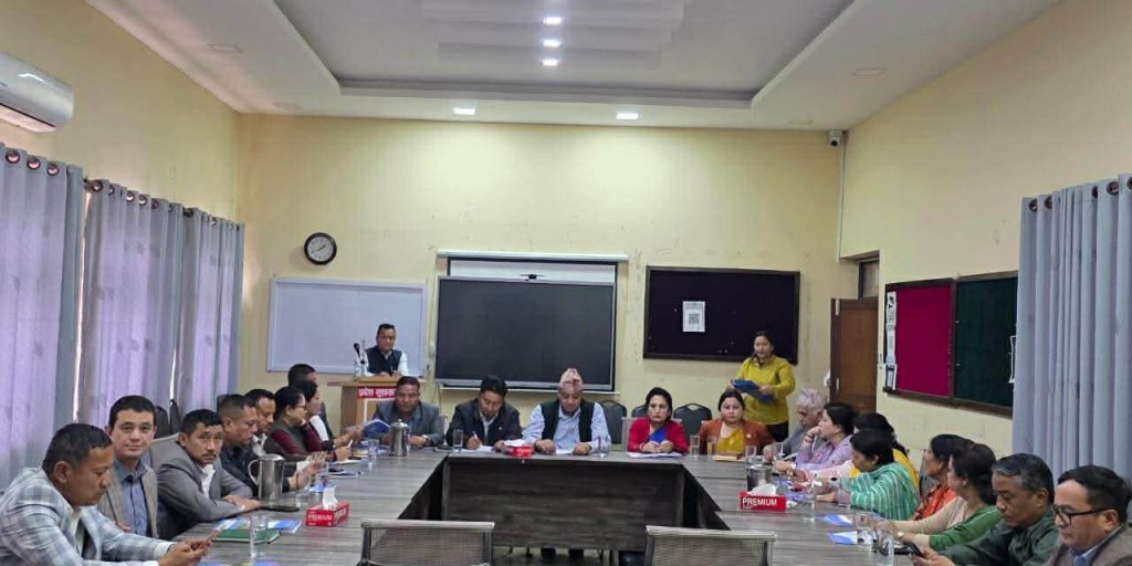 काँग्रेस बागमतीकाे निर्णय: एक हप्ताभित्र प्रदेशसभा बाेलाउने र ७०१ कर्मचारी कटाैती गर्न सरकारलाई सिफारिस गर्ने