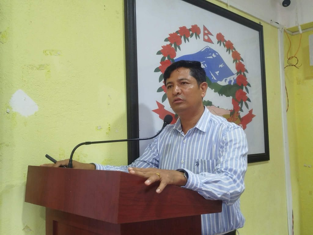 कैलाश गाउँपालिकाको वार्षिक समीक्षा : योजना समयमै सम्पन्न गर्न अध्यक्ष मुक्तानको निर्देशन