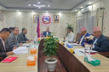 इसा अवार्डमा गीतकार अधिकारी मनाेनित