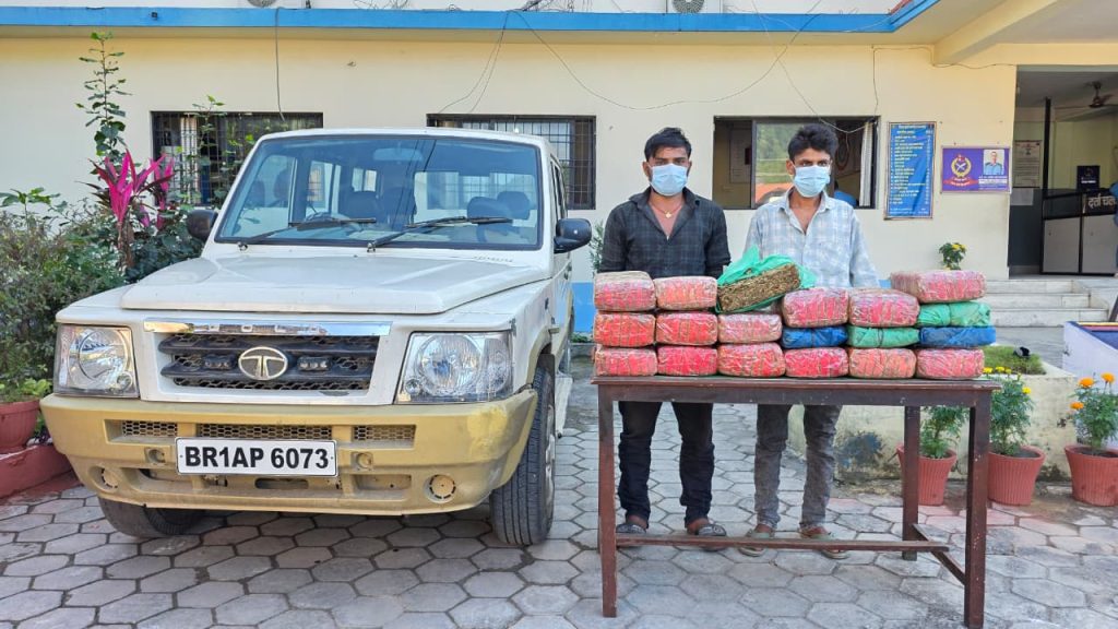 हेटौंडामा ४२ किलोभन्दा बढी गाँजासहित दुई भारतीय नागरिक पक्राउ