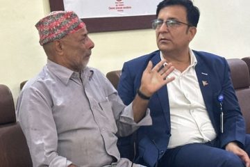हेटौँडाका २० अति विपन्न एचआईभी संक्रमितलाई खाद्यान्न वितरण